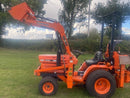 Kubota B7200 Digger / Loader Compact tractor