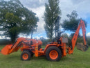 Kubota B7200 Digger / Loader Compact tractor