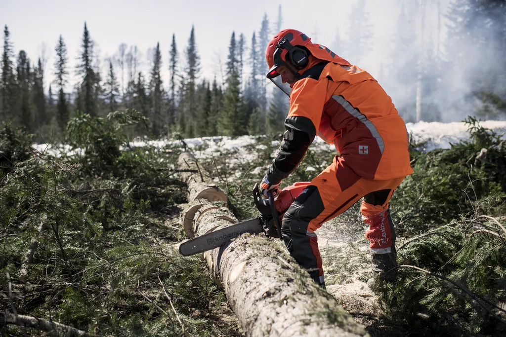 Husqvarna 565 Chainsaw 20