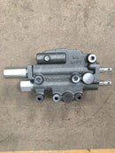 YW530-00102 Loader valve / 6C422-97701 Kubota Loader Valve Kit