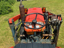 Kubota B7100 Digger / Loader Compact tractor