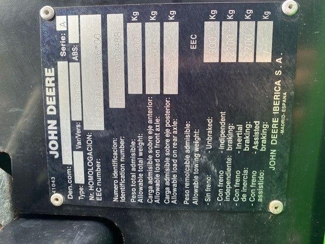 .John Deere 25C Compact Tractor