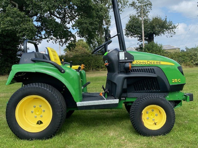 .John Deere 25C Compact Tractor