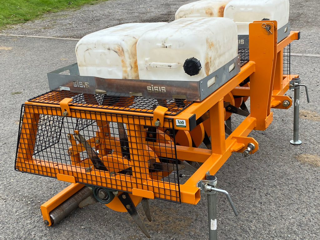 Sisis MS/4 Multislit Tractor Mounted Sports Ground Slitter / Aerator ...