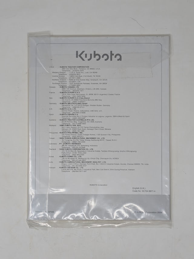 Kubota M6040, M7040 Tractor Operators Manual