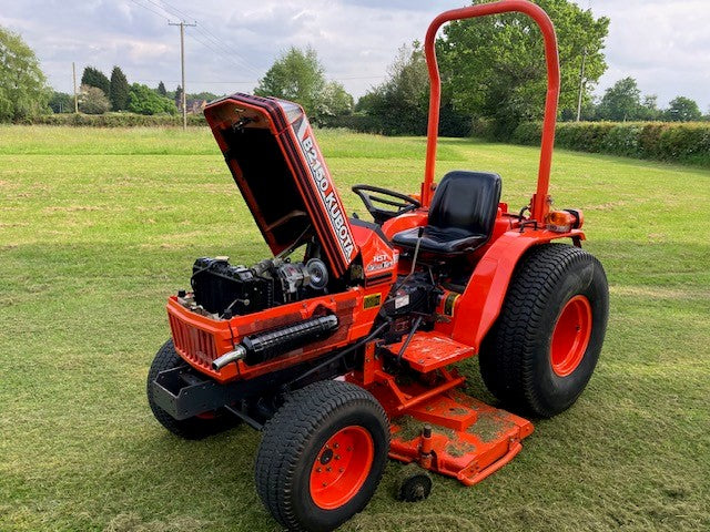 .Kubota B2150 4WD Used Kubota B2150 24hp Compact Tractor FOR SALE