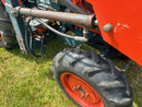 Kubota B7100 Digger / Loader Compact tractor