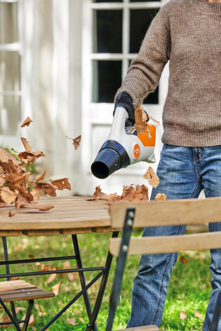 Stihl BGA 30 Cordless Blower SET (2X AS 2 BATTERIES & AL 1 CHARGER)