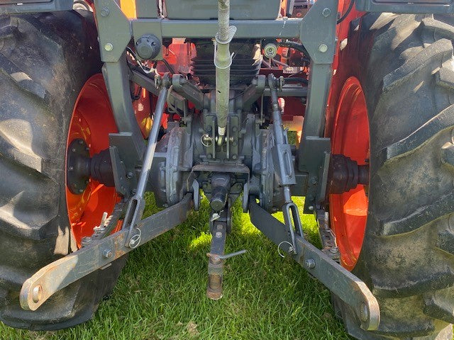 Kubota MK5000 tractor, Used Kubota MK5000 4WD Compact Loader Tractor