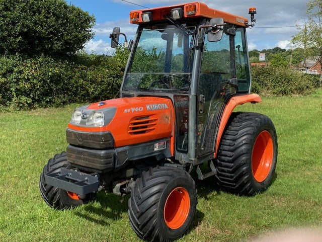 Used Kubota STV40 compact tractor, Used  Kubota 40hp compact tractor Tractor,