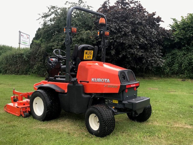 Used Kubota F3890  Mower Outfront Rideon Mower