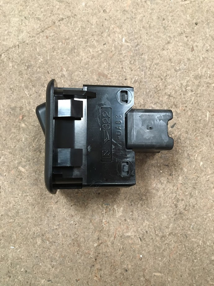 TD170-97201  Kubota Rear Work Light (L8333)