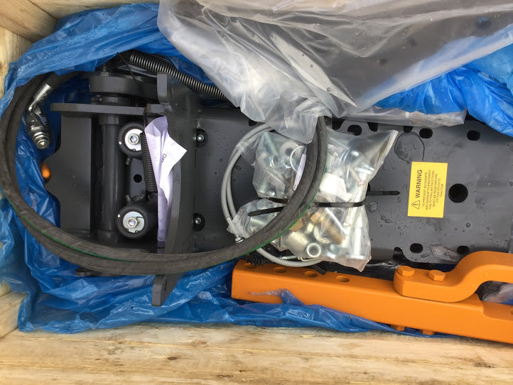 W24TS-00800  Kubota M115 / M125 / M135GX-III Autohitch