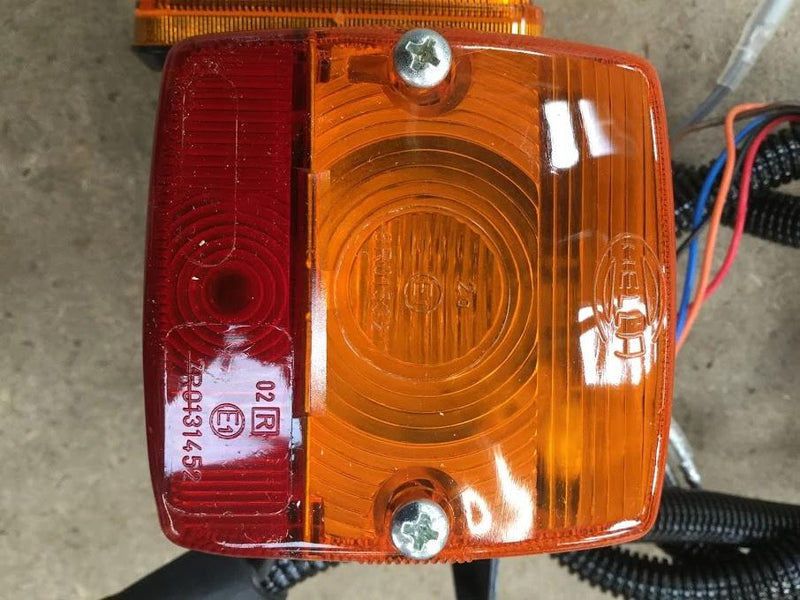 W24TS-00600  Kubota Lighting Kit ( ZD326 )