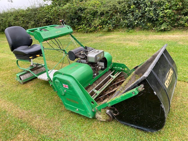 Dennis Premier 36 inch Mower C/W Seat  Kubota Electric Start Diesel Engine