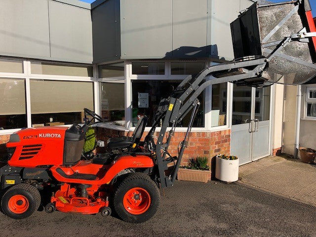 Used Kubota G23HD Hi- Dump Mower