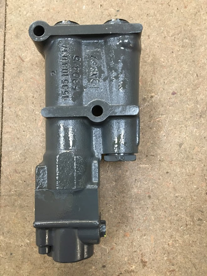 Kubota M40 Tractor Trailer Brake Valve 3P903-69110